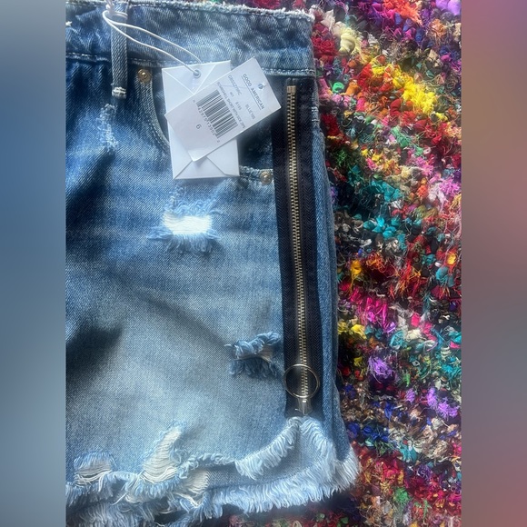 NWT Good American Exposed Zipper Bombshell Jean Short Sz 6 - Picture 6 of 7